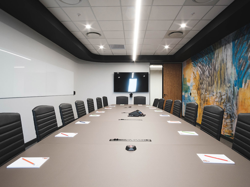 18-Seater Meeting Room